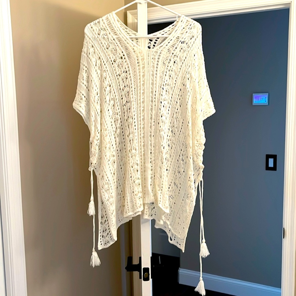 Women’s Bathing Suit CoverUp - White - One Size